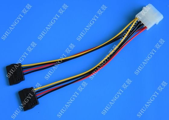 China 4P Molex, zu verdoppeln Kabelbaum-und SATAs flaches Kabel-Schwarz-rotes Gelb mit y-Kabelverbinder fournisseur